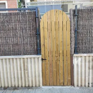 https://renovated-apartment-with-large-patio.catalonia-hotels.com