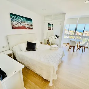 https://estudio-gamonal-benalmadena.1costadelsol.com